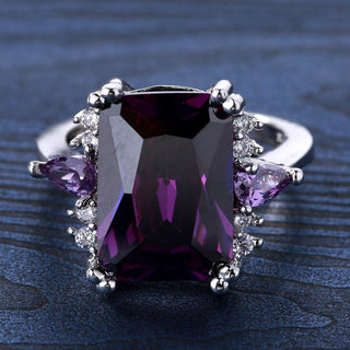 Selene | Square Amethyst Gemstone Ring