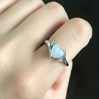 Ella | Moonstone Heart Rhinestone Ring