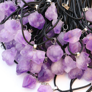Azura | Natural Amethyst Stone Pendant