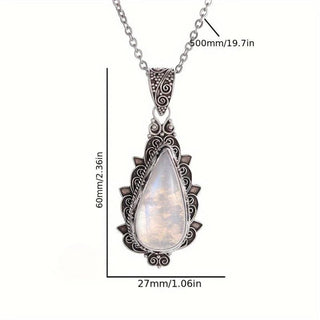 Seren | Vintage Moonstone Pendant Necklace